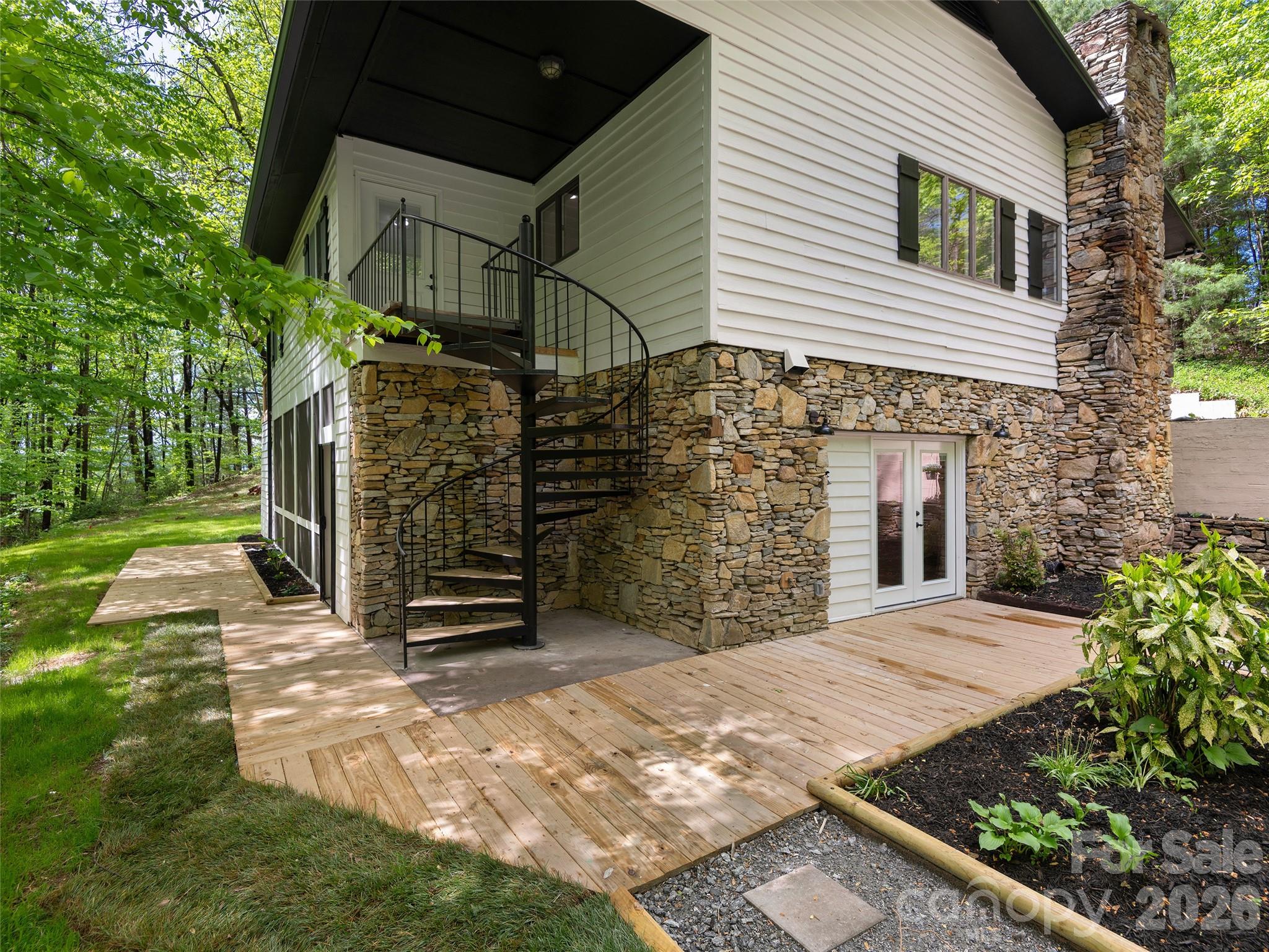 209 Ivy Hill Road Hendersonville NC 28792
