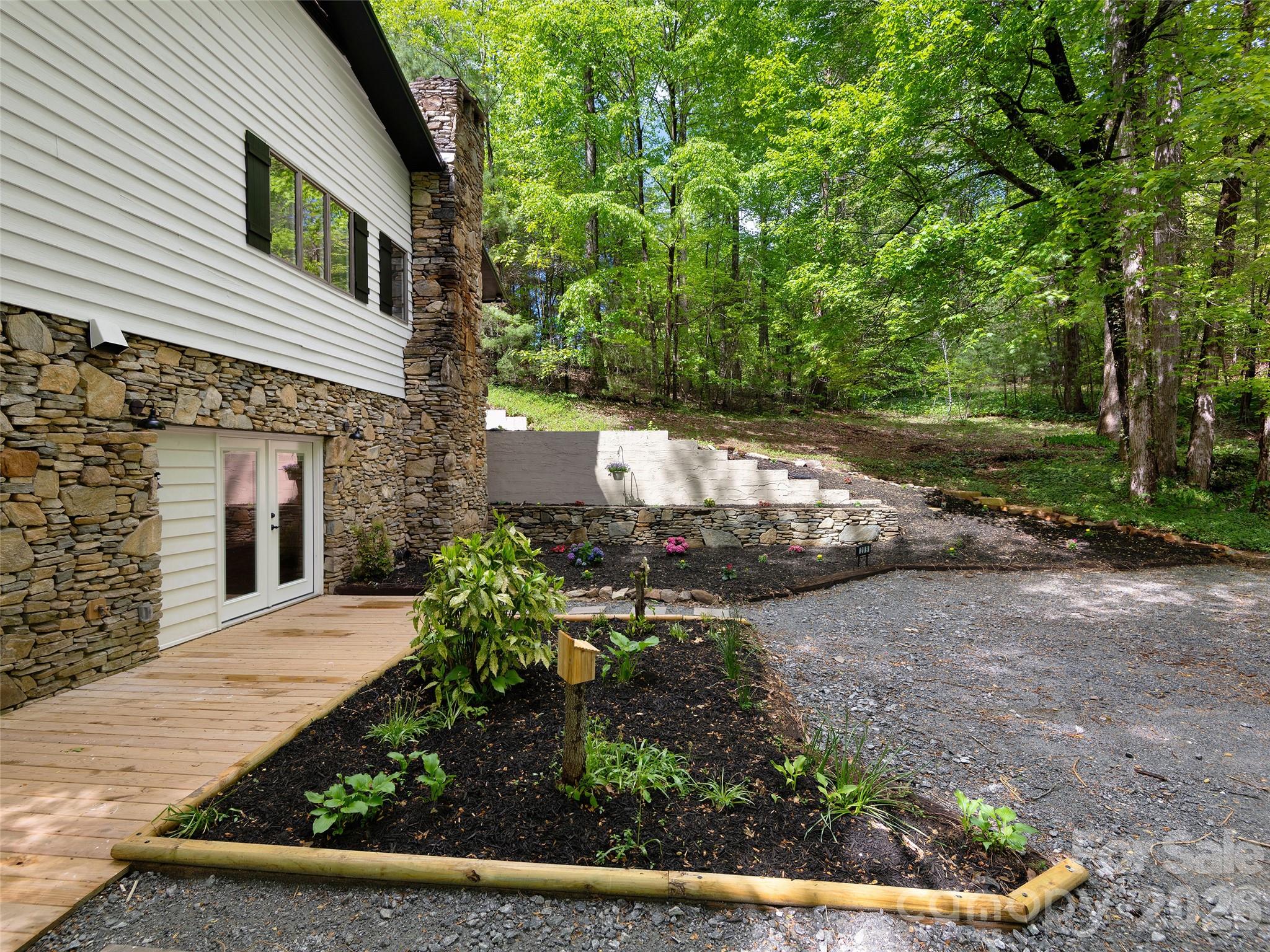 209 Ivy Hill Road Hendersonville NC 28792