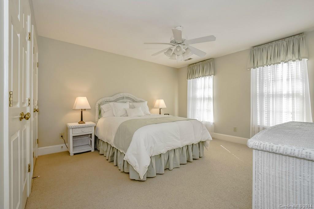 1227 Bellemeade Lane Charlotte NC 28270