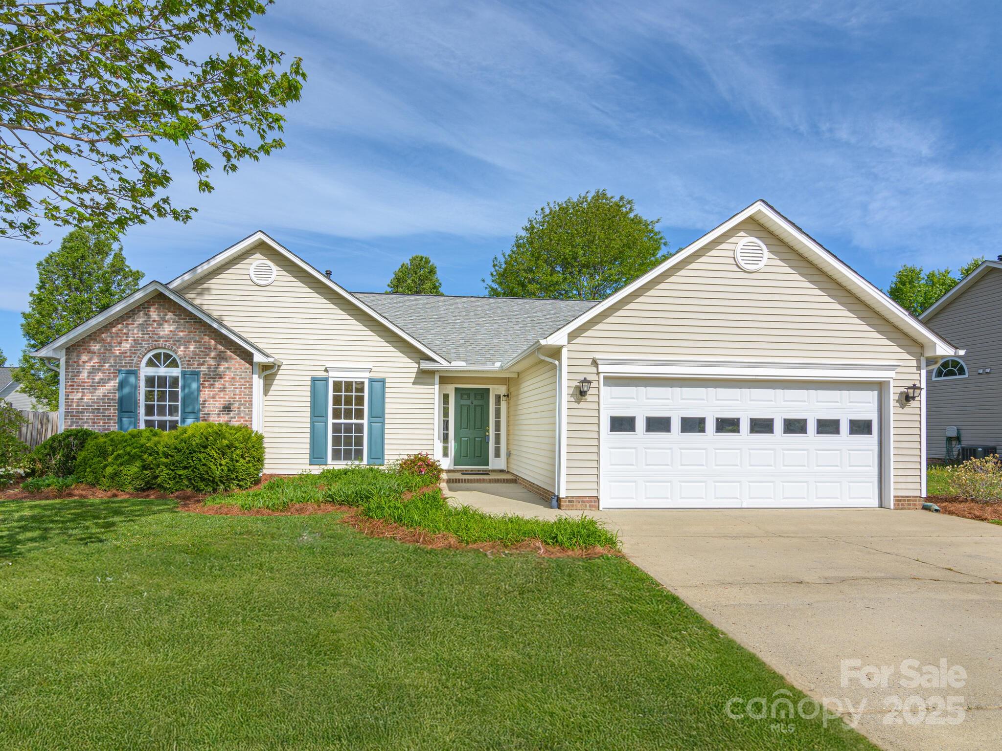 143 Running Briar Road Fletcher NC 28732