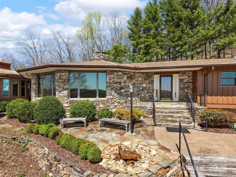 1300 Randy Drive Hendersonville NC 28791