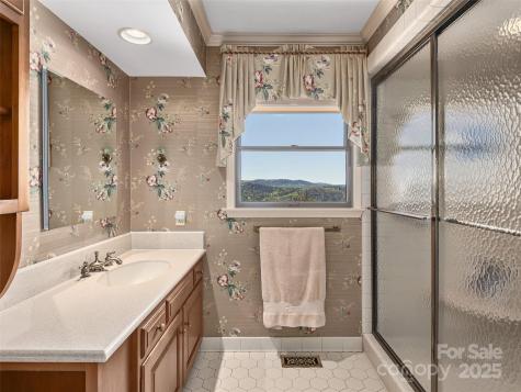 1300 Randy Drive Hendersonville NC 28791