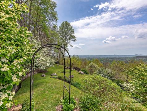 1300 Randy Drive Hendersonville NC 28791