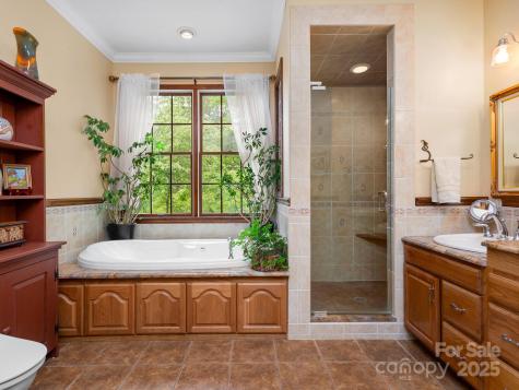 116 Sams Branch Road Candler NC 28715