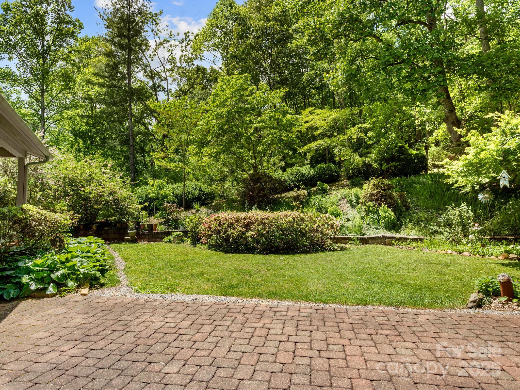 116 Sams Branch Road Candler NC 28715