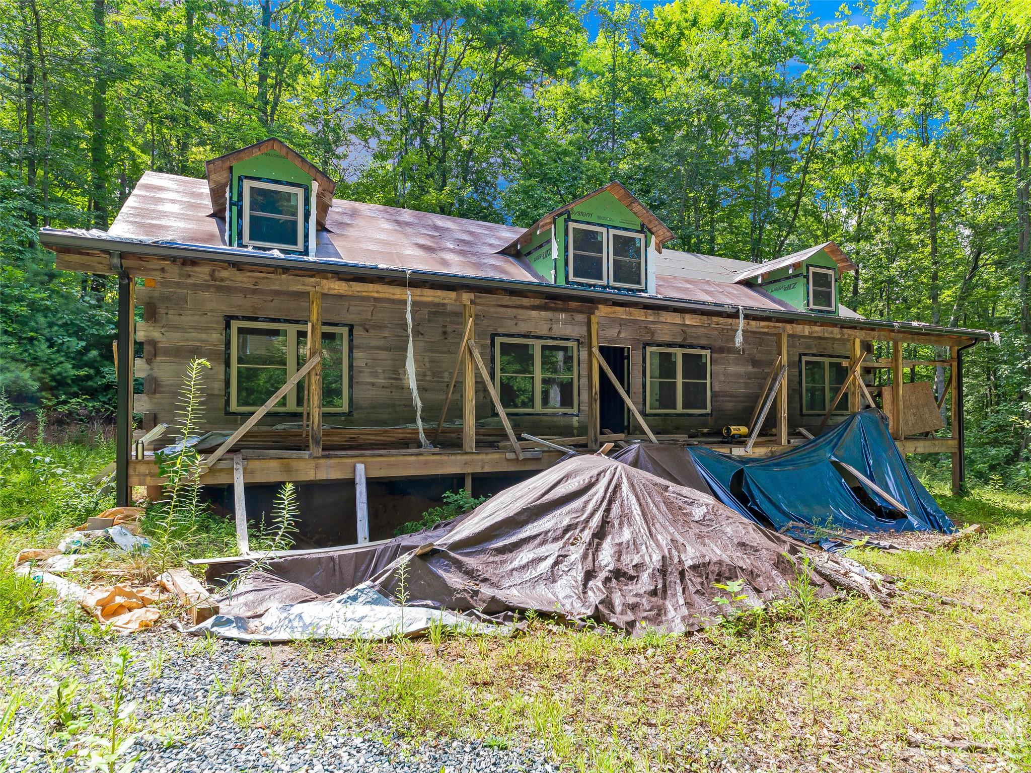 10 Leisure Way Weaverville NC 28787