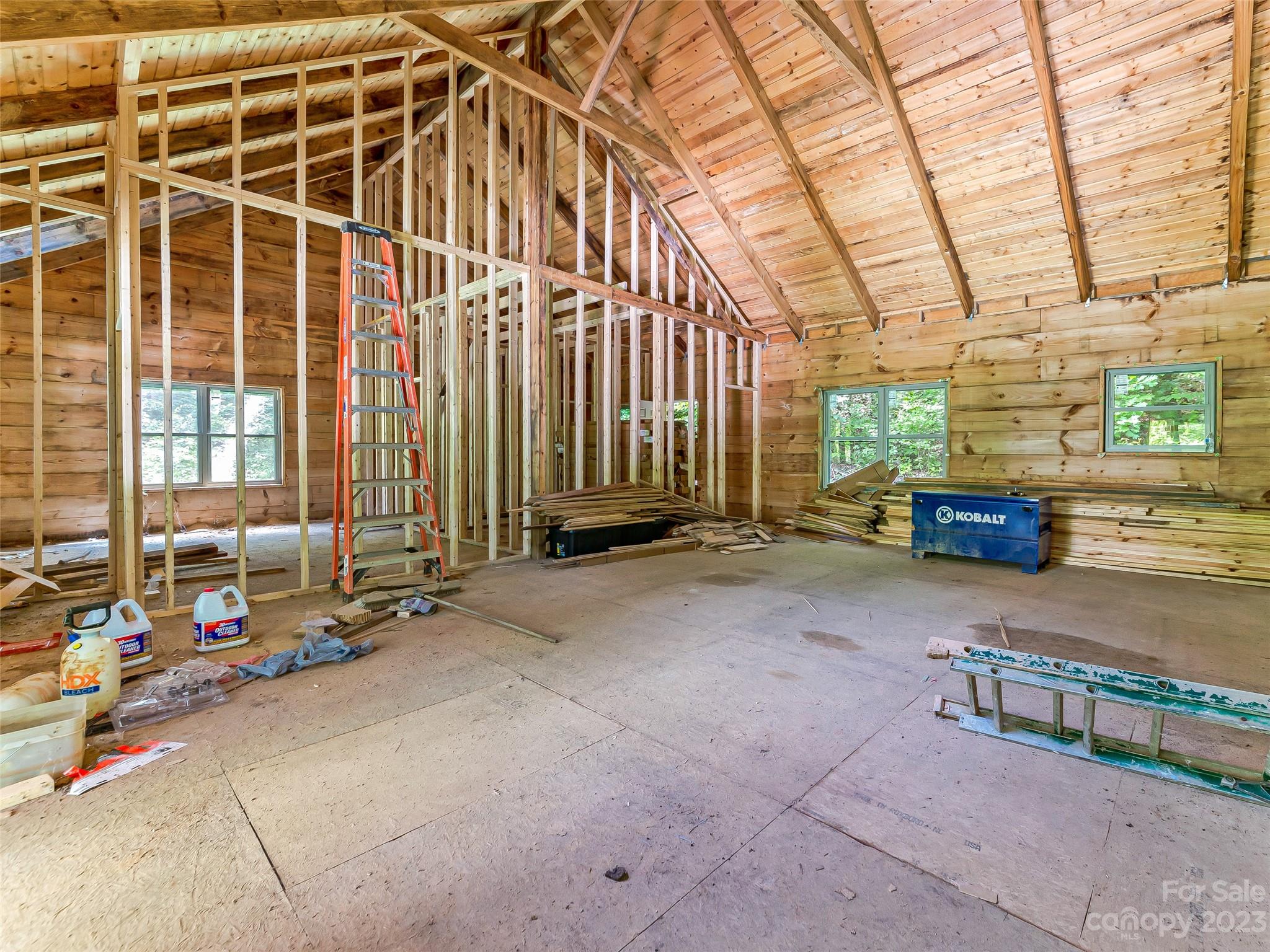 10 Leisure Way Weaverville NC 28787