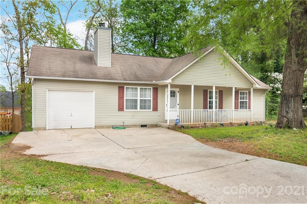 8029 Heatherdale Court Charlotte NC 28212