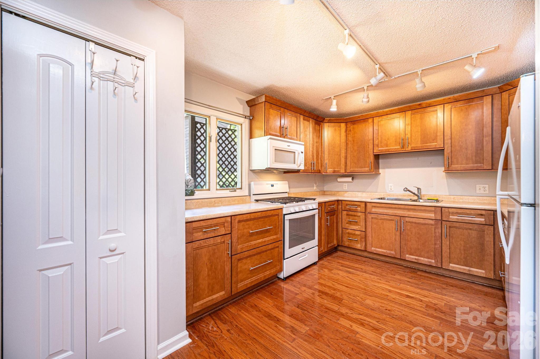 1759 12th Street NE Hickory NC 28601