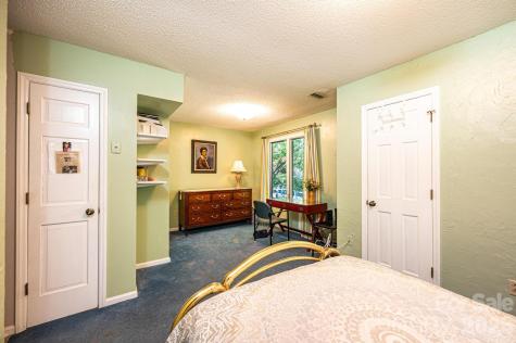 1759 12th Street NE Hickory NC 28601