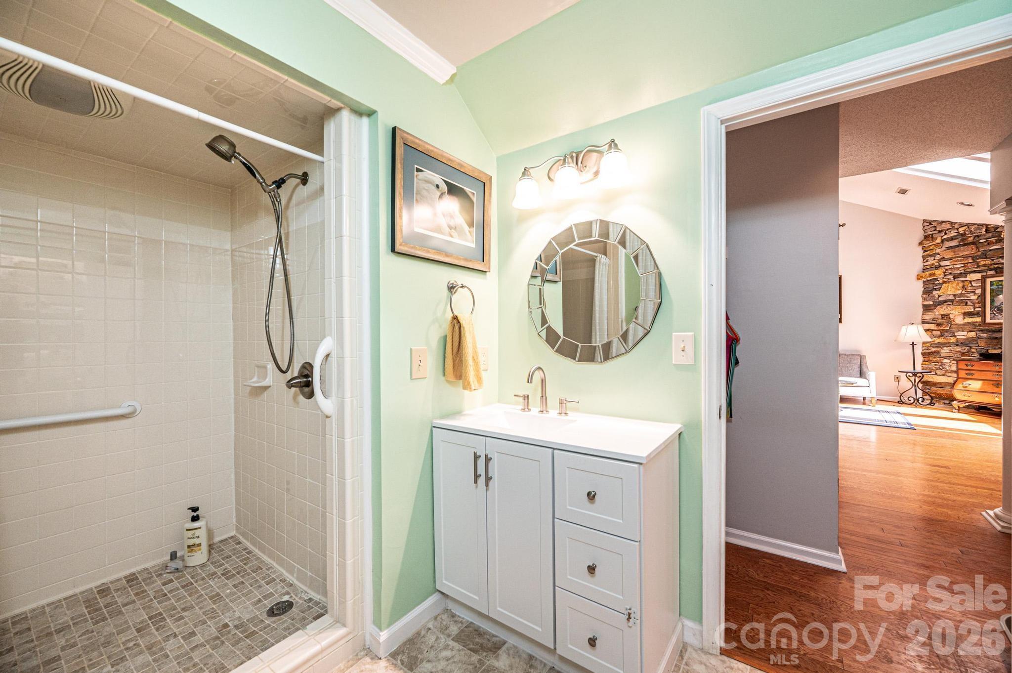1759 12th Street NE Hickory NC 28601