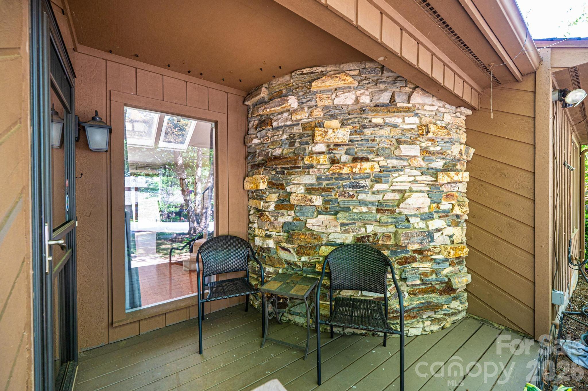 1759 12th Street NE Hickory NC 28601
