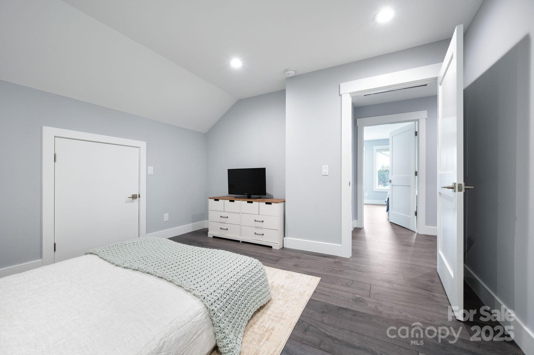 1 Jennlynn Drive Arden NC 28704