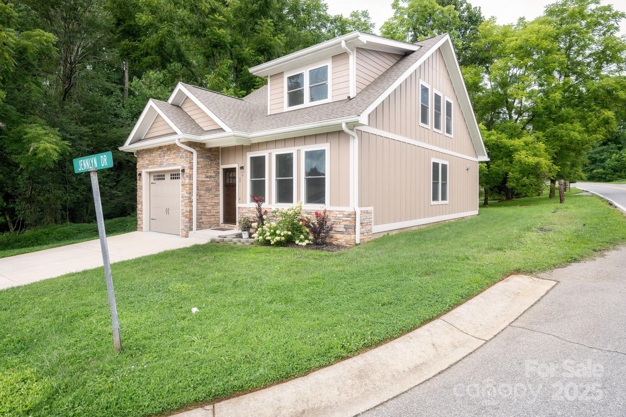 1 Jennlynn Drive Arden NC 28704