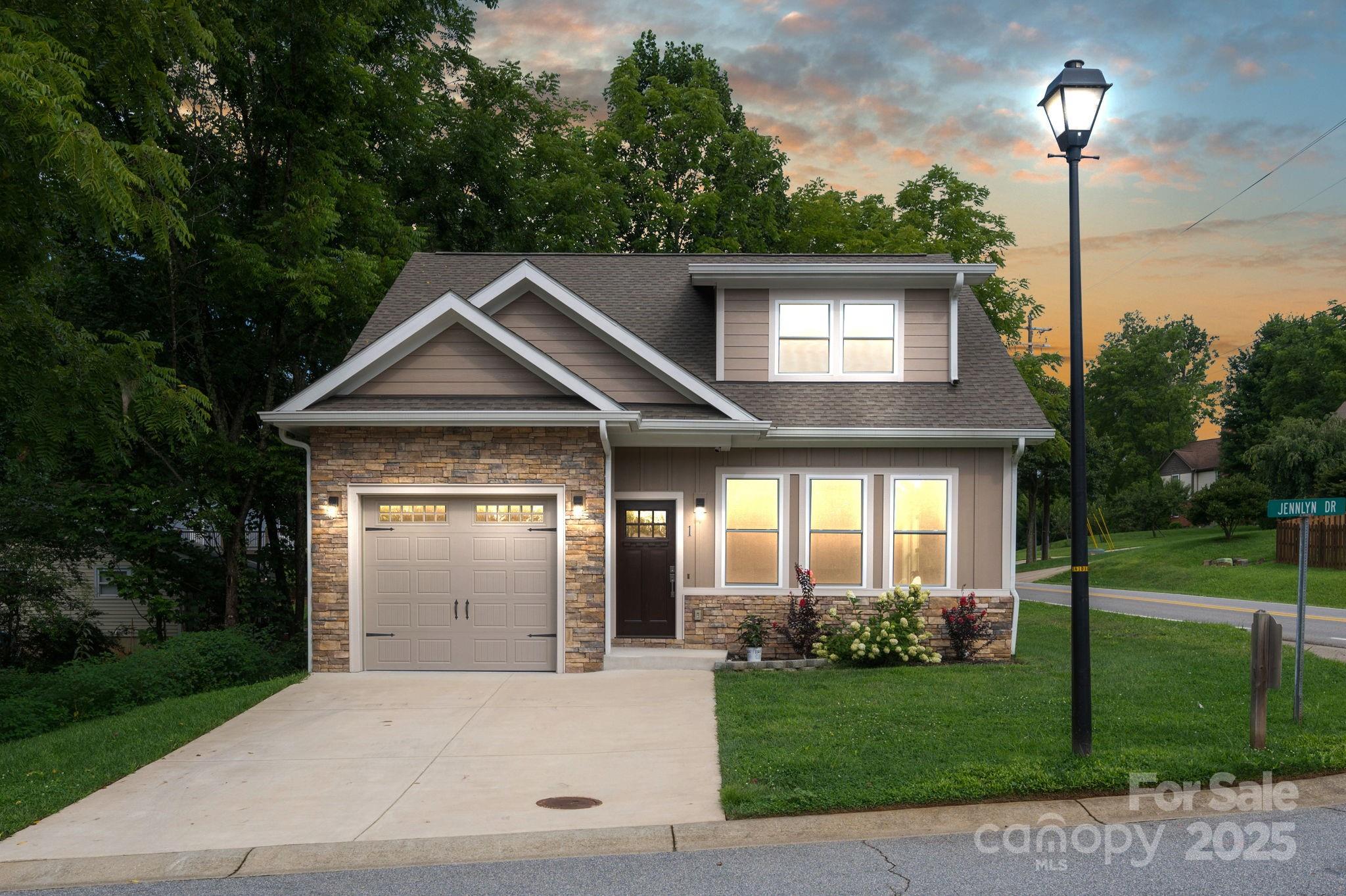 1 Jennlynn Drive Arden NC 28704