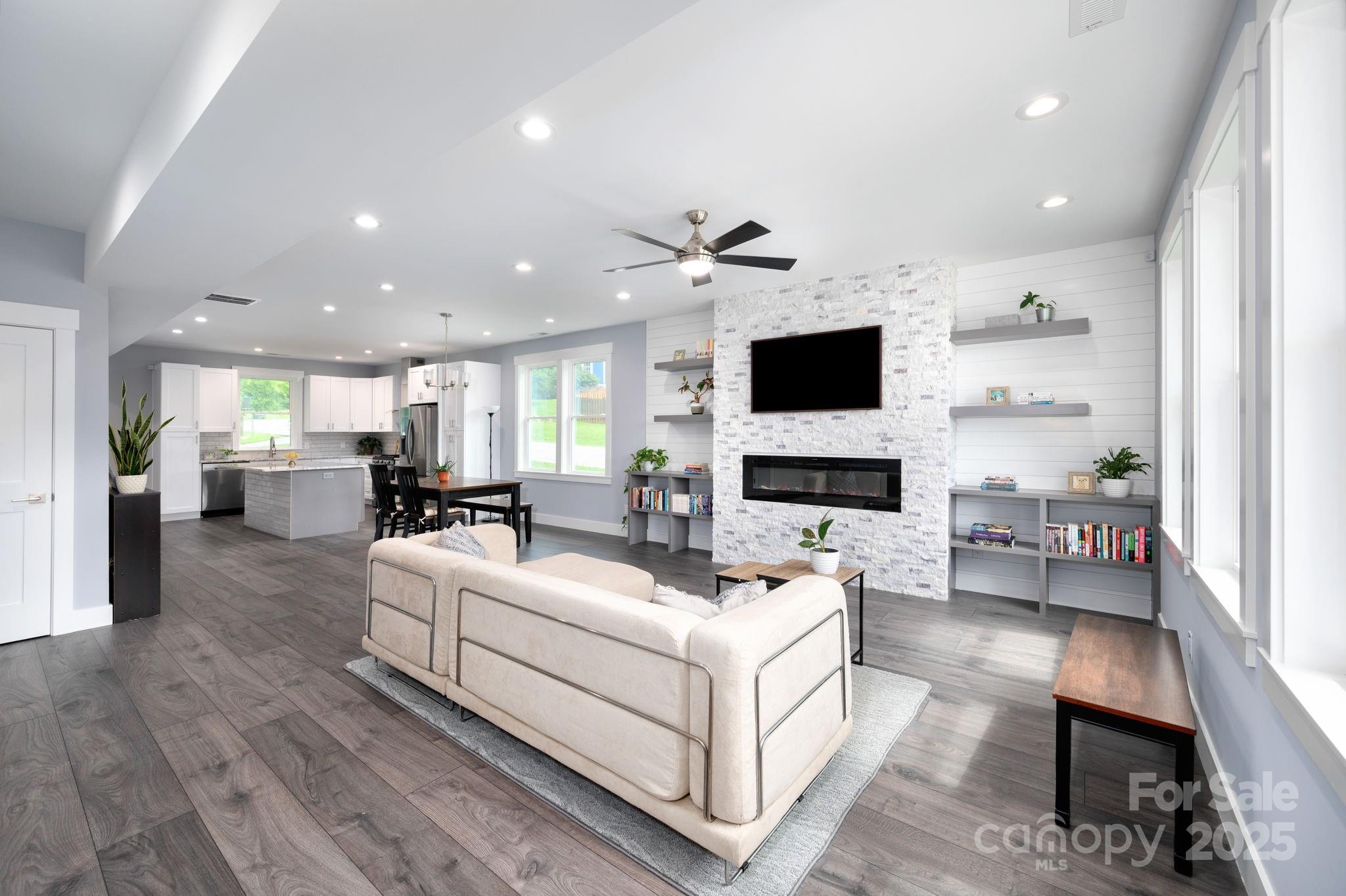 1 Jennlynn Drive Arden NC 28704