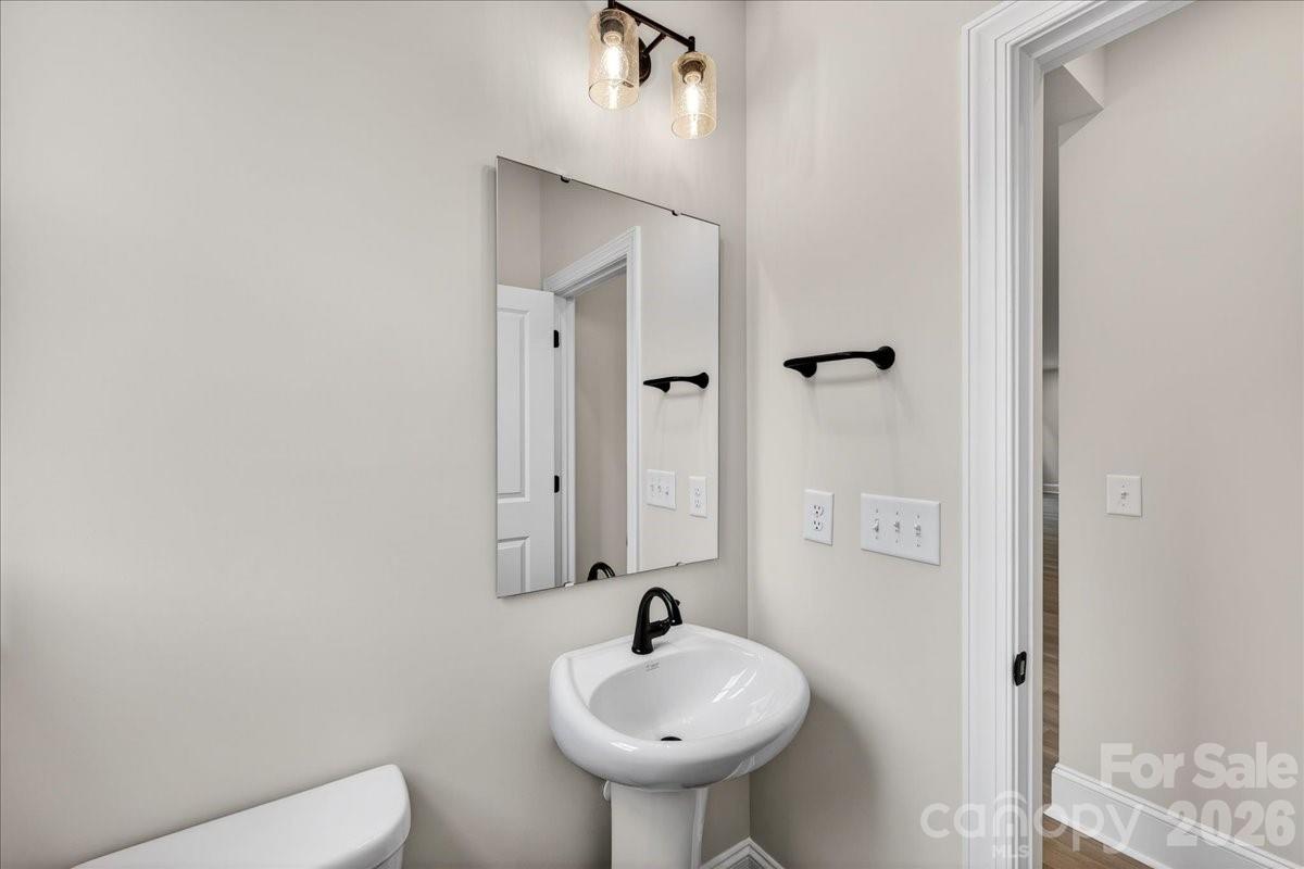 420 Old Town Village Road Waxhaw NC 28173