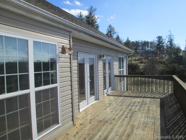 102 Ivy Meadows Drive Weaverville NC 28787