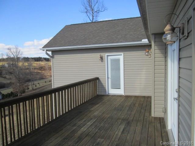 102 Ivy Meadows Drive Weaverville NC 28787
