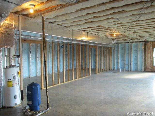 102 Ivy Meadows Drive Weaverville NC 28787
