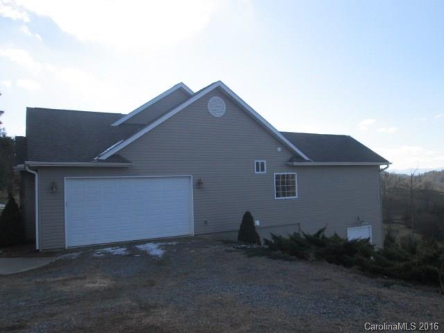 102 Ivy Meadows Drive Weaverville NC 28787