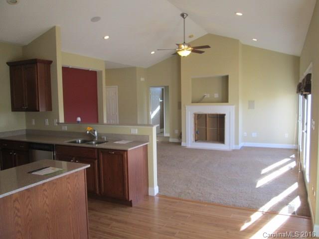 102 Ivy Meadows Drive Weaverville NC 28787