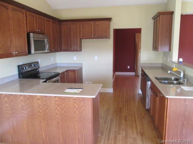 102 Ivy Meadows Drive Weaverville NC 28787