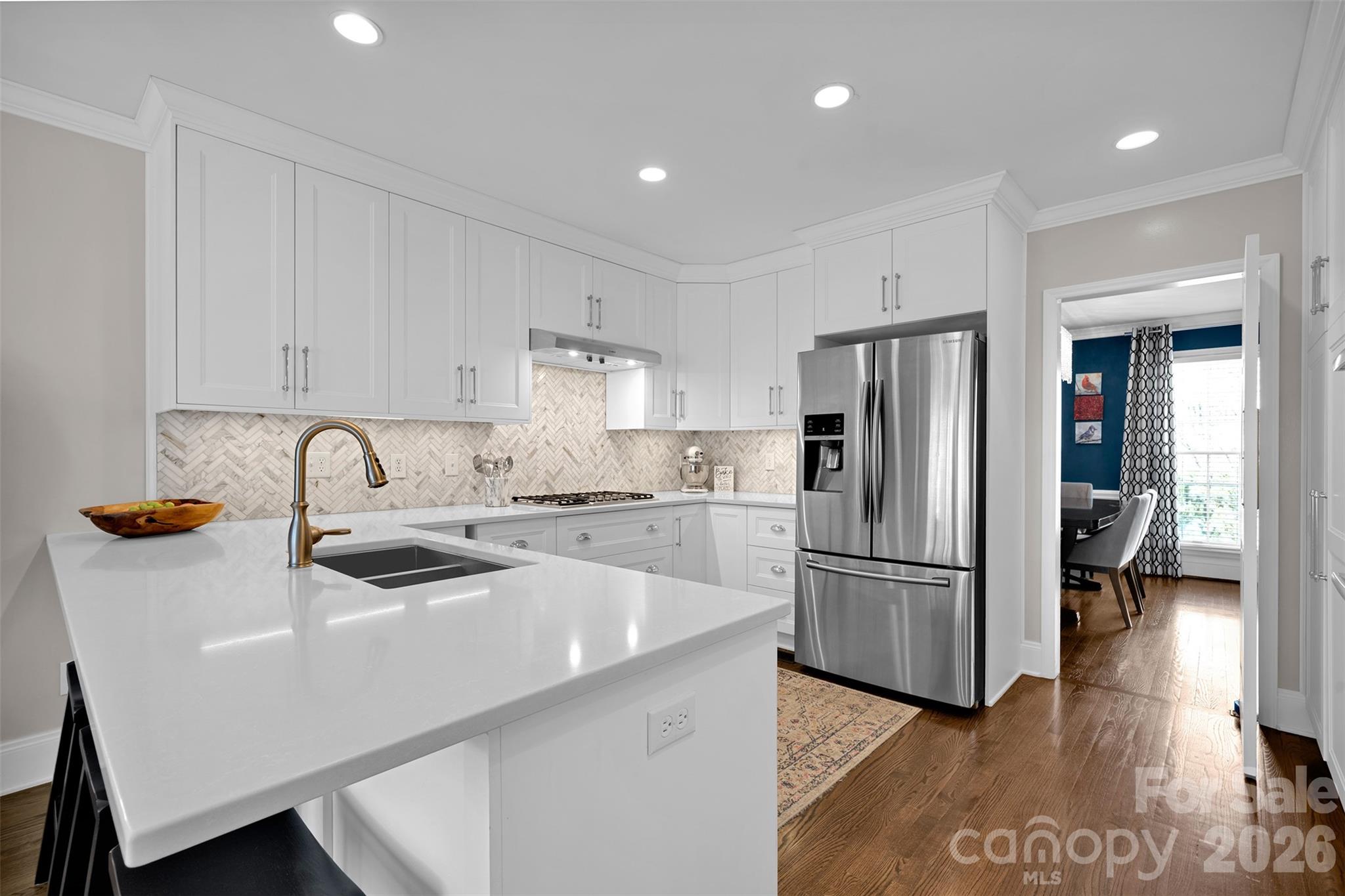 421 Sardis Lane Charlotte NC 28270