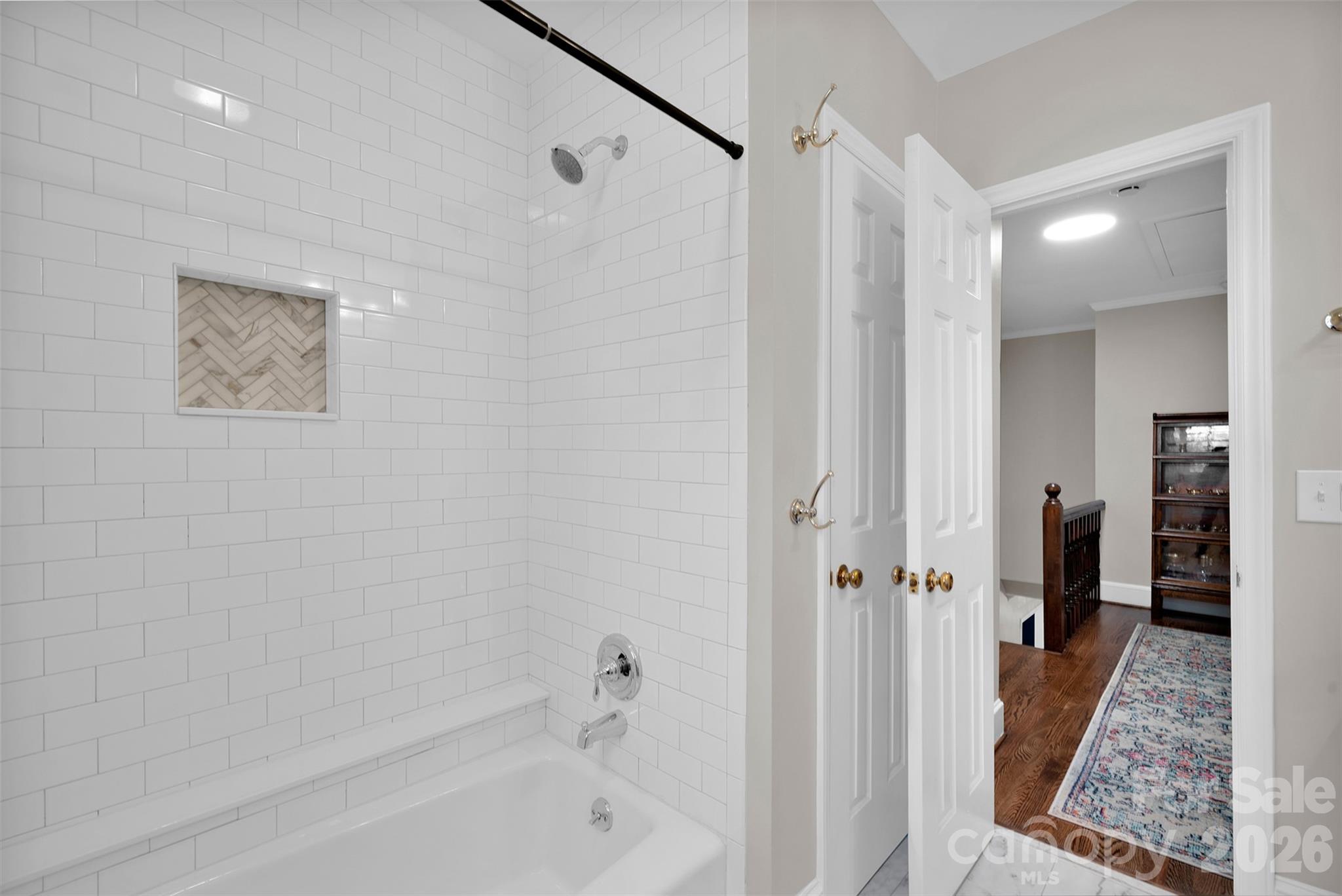 421 Sardis Lane Charlotte NC 28270