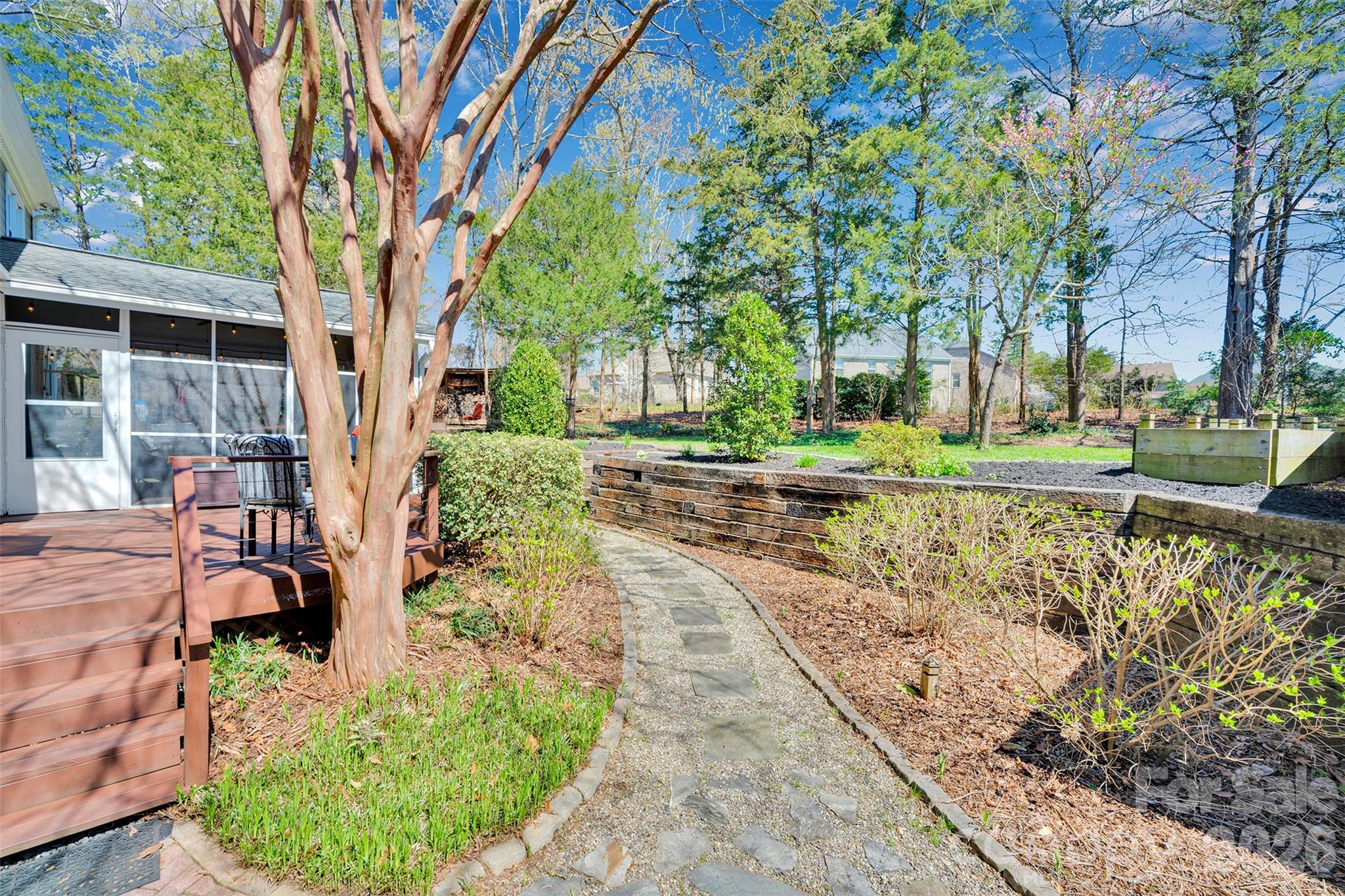 421 Sardis Lane Charlotte NC 28270