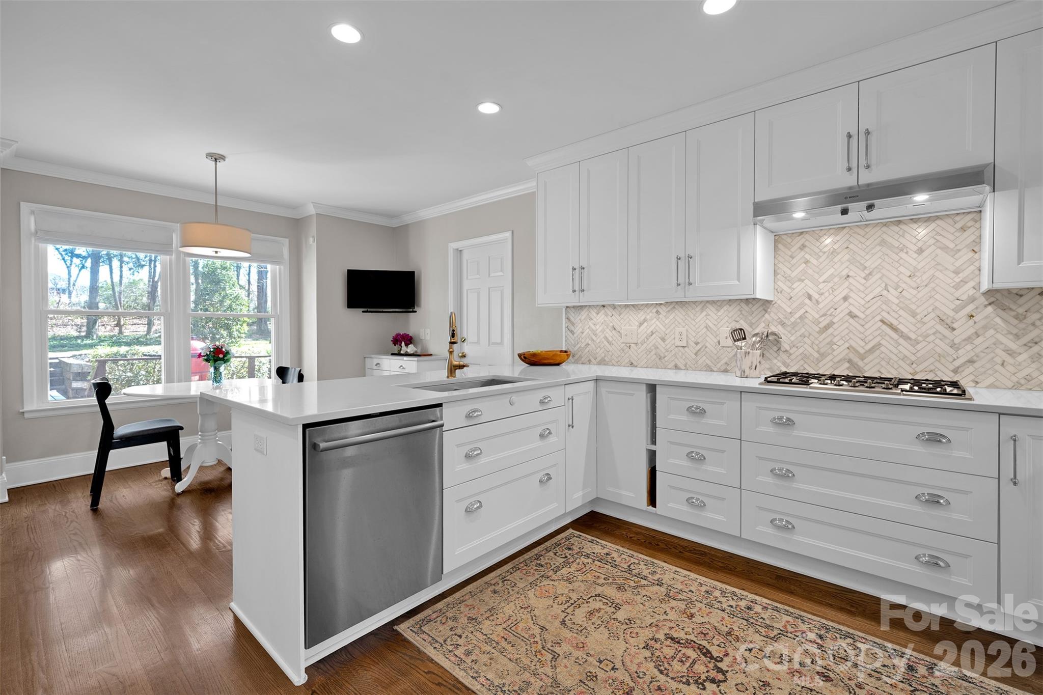 421 Sardis Lane Charlotte NC 28270