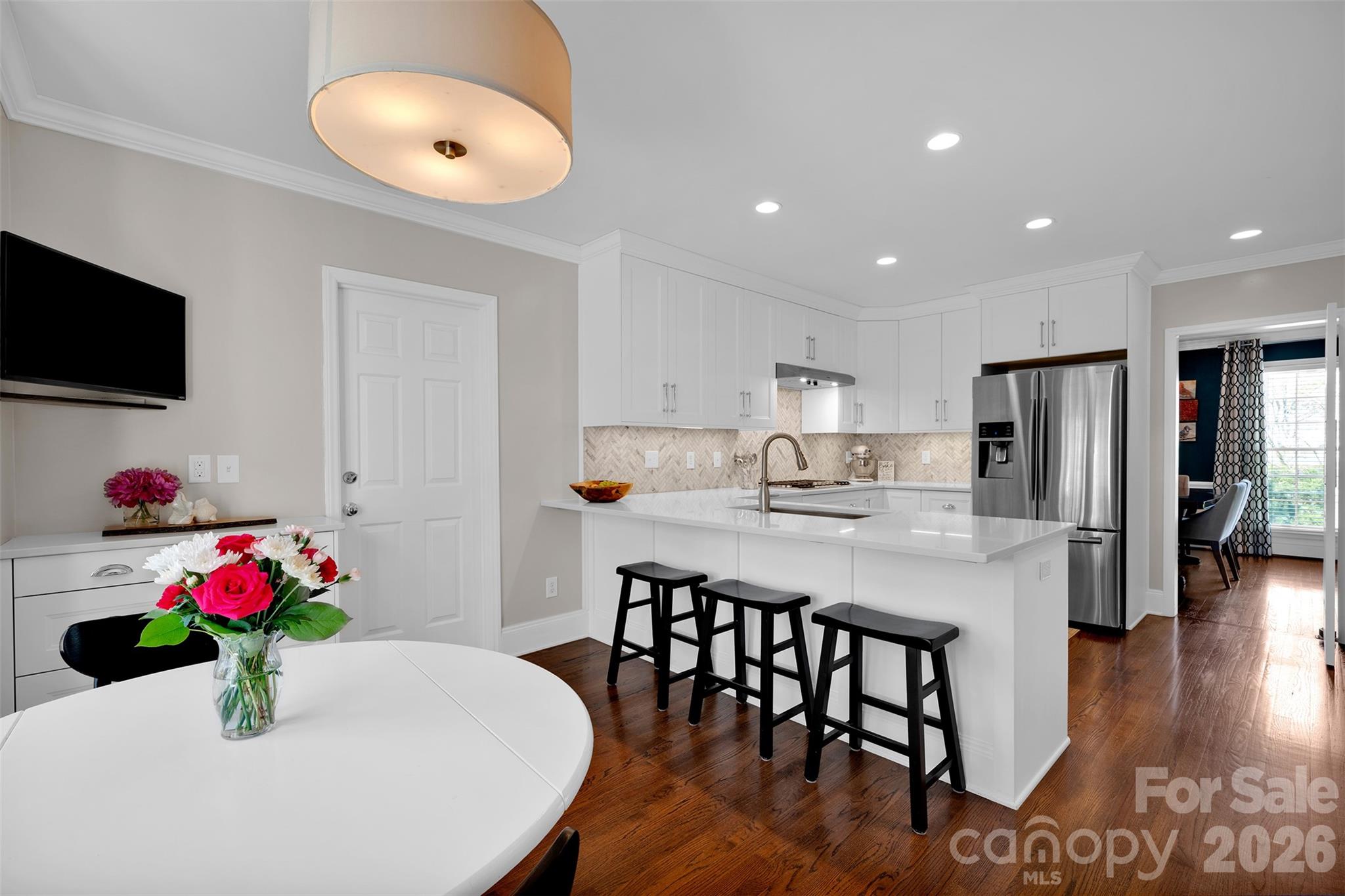 421 Sardis Lane Charlotte NC 28270