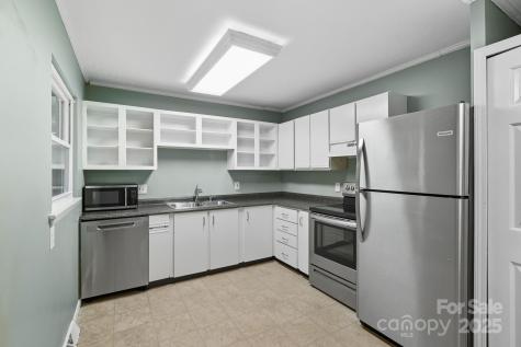 51 Campground Road Asheville NC 28805