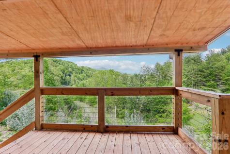 137 Red Maple Lane Burnsville NC 28714