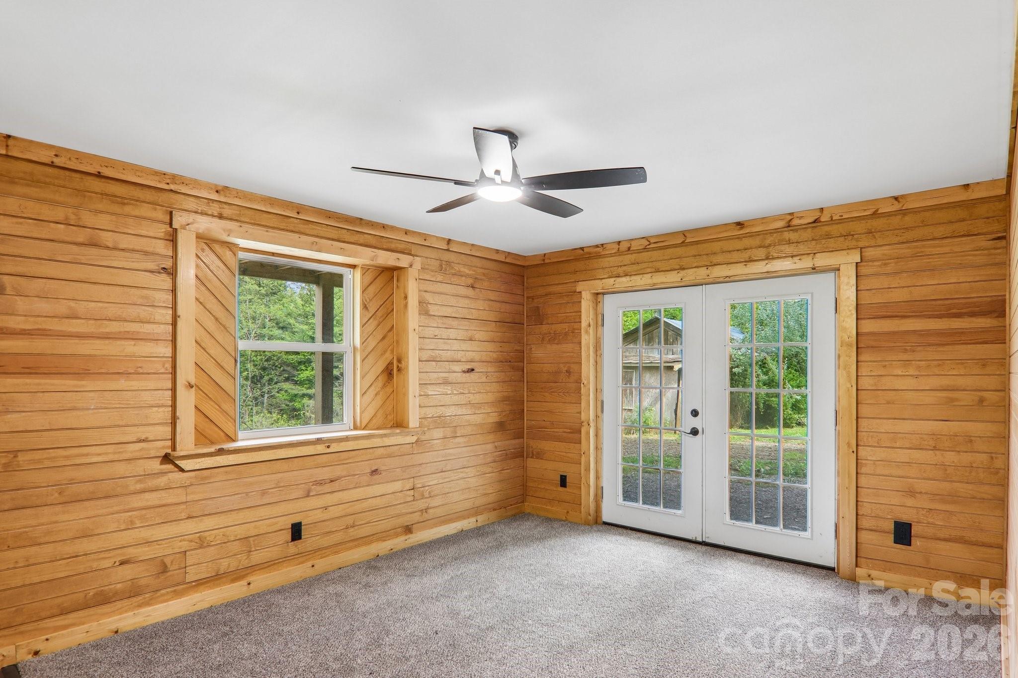 137 Red Maple Lane Burnsville NC 28714