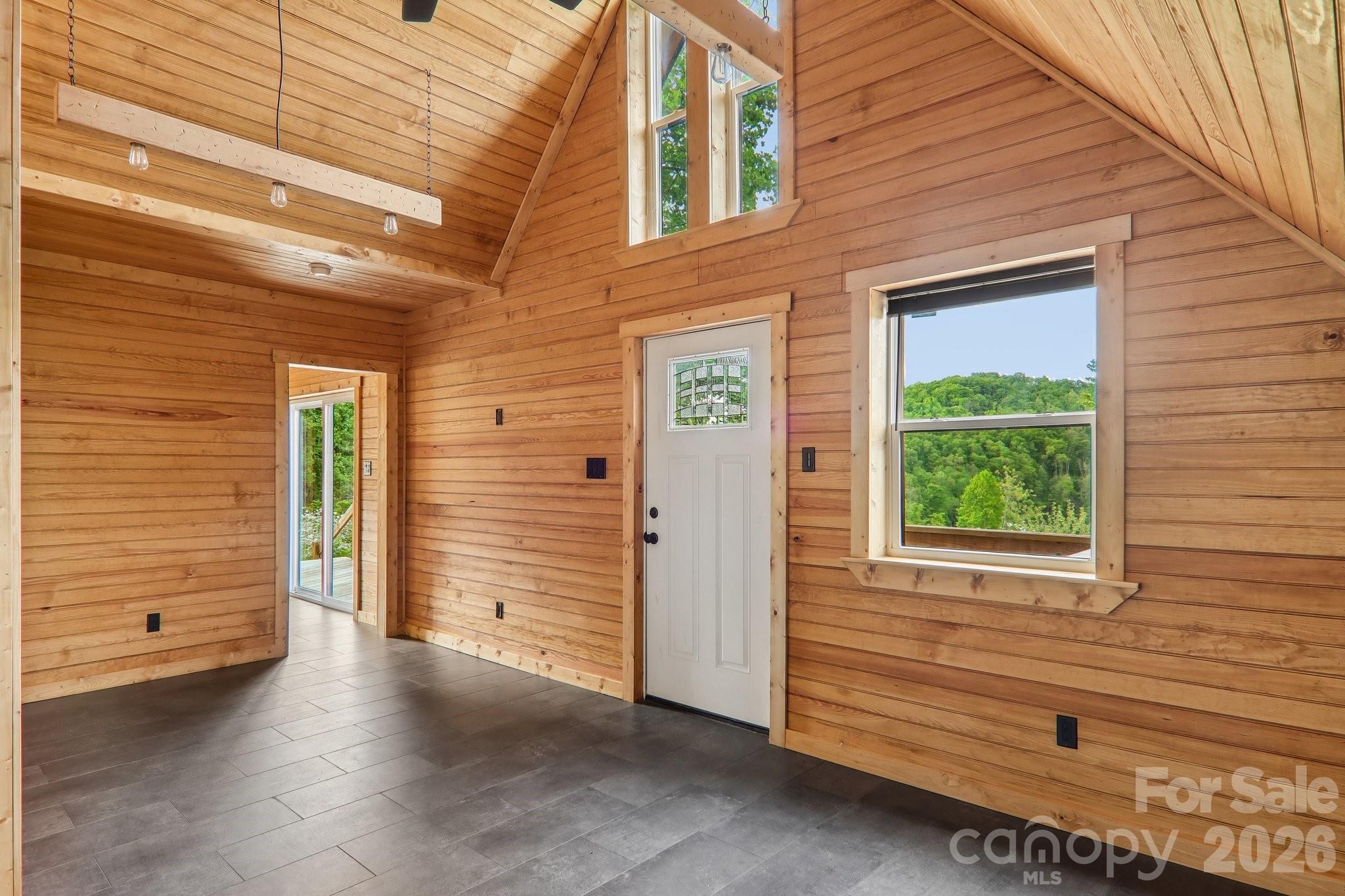 137 Red Maple Lane Burnsville NC 28714