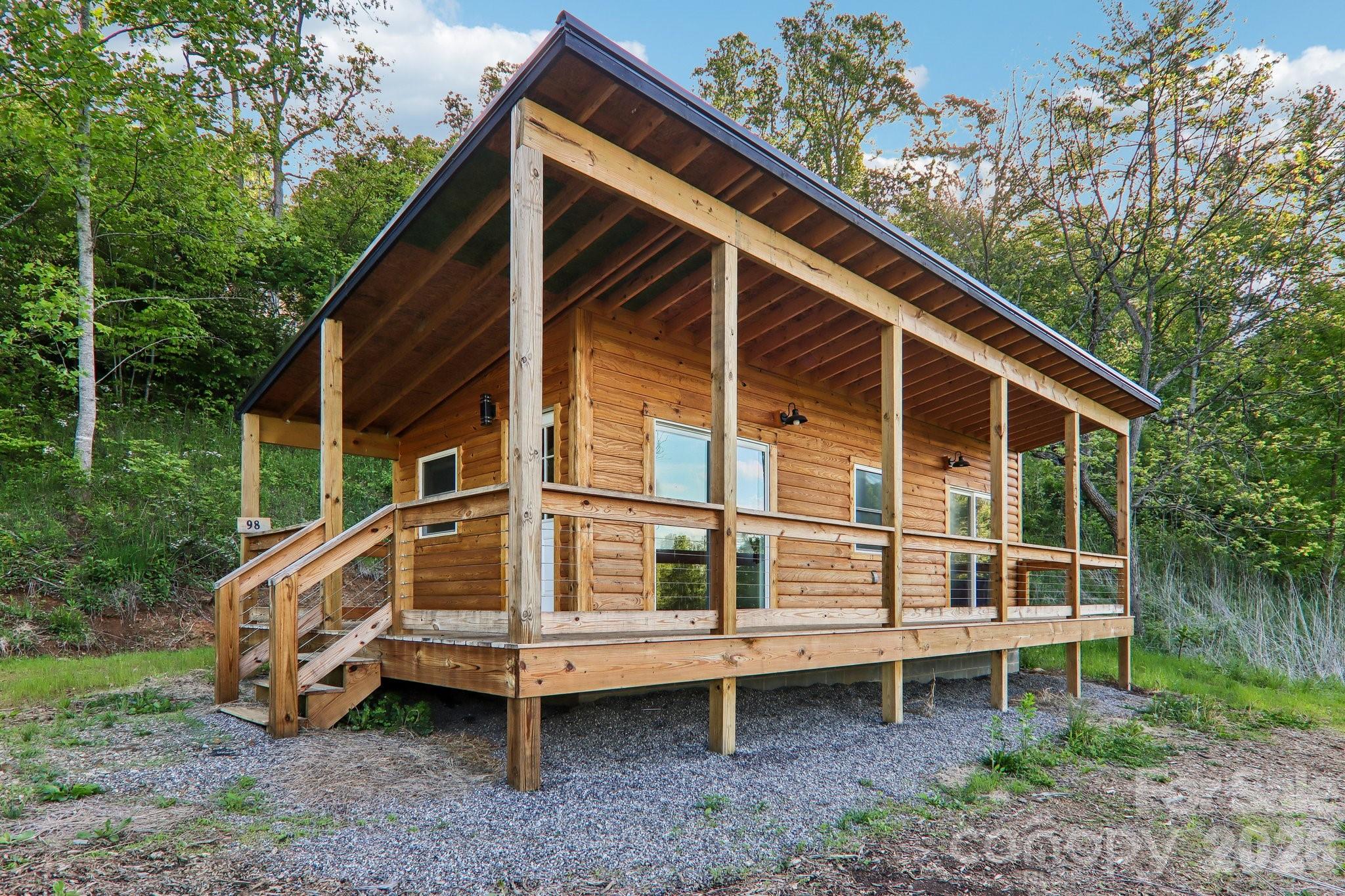 137 Red Maple Lane Burnsville NC 28714