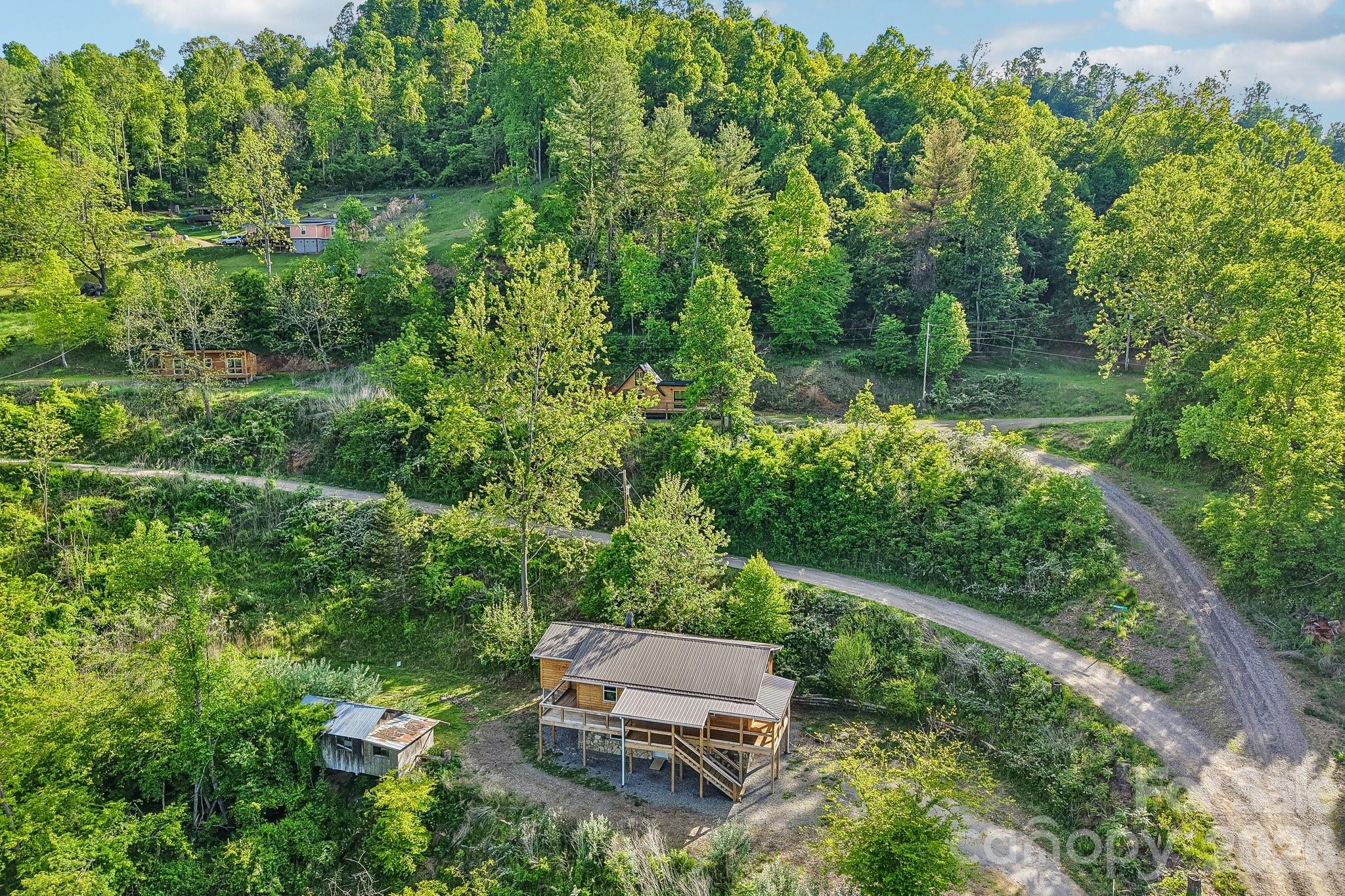 137 Red Maple Lane Burnsville NC 28714