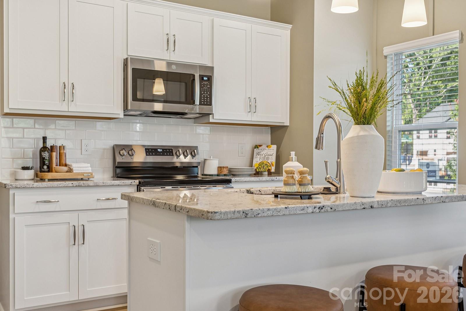 4624 Lakeview Road Charlotte NC 28216