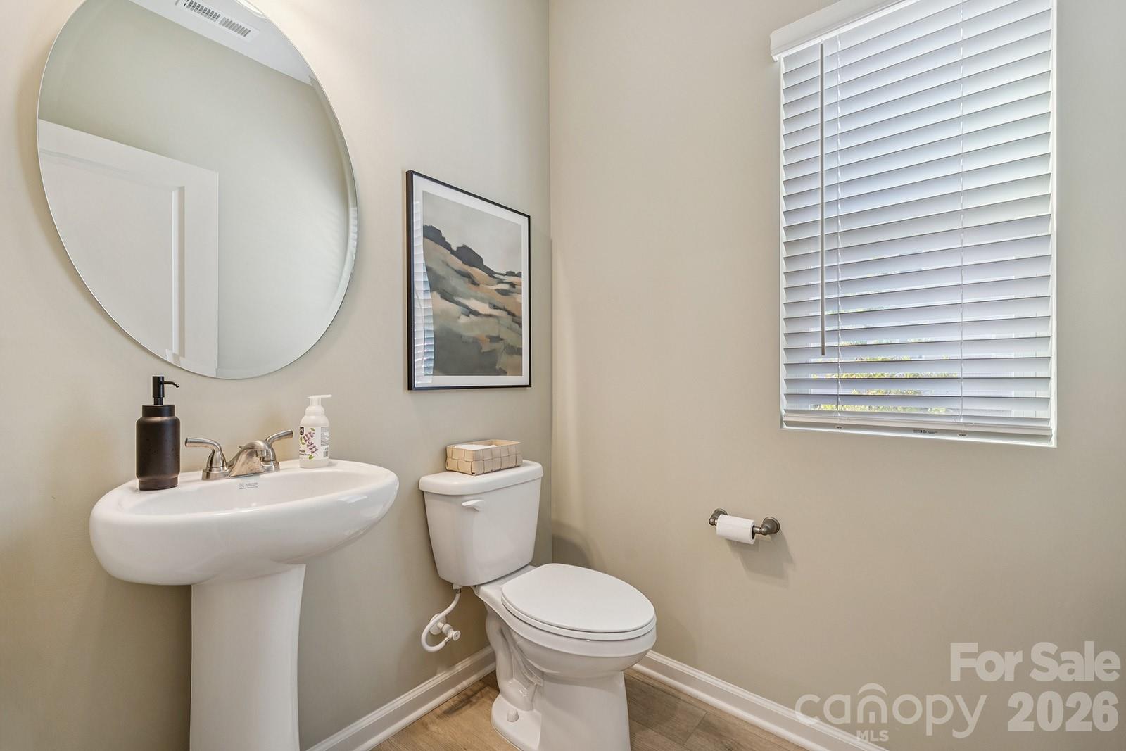 4624 Lakeview Road Charlotte NC 28216