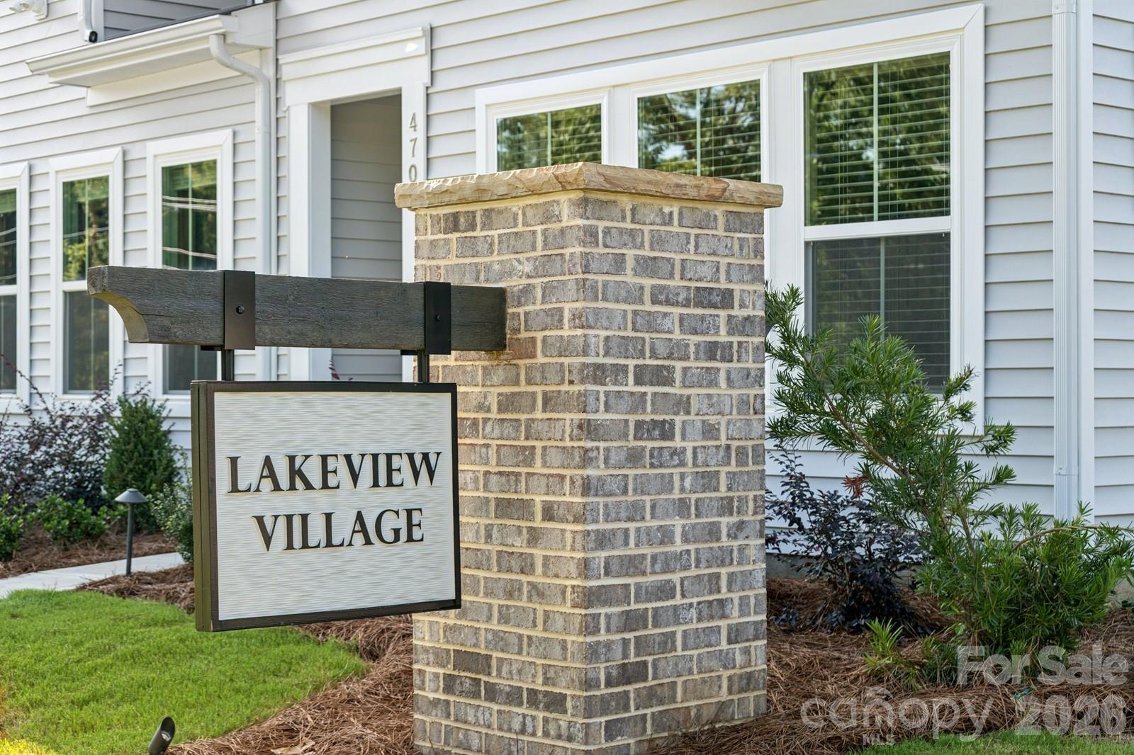 4624 Lakeview Road Charlotte NC 28216