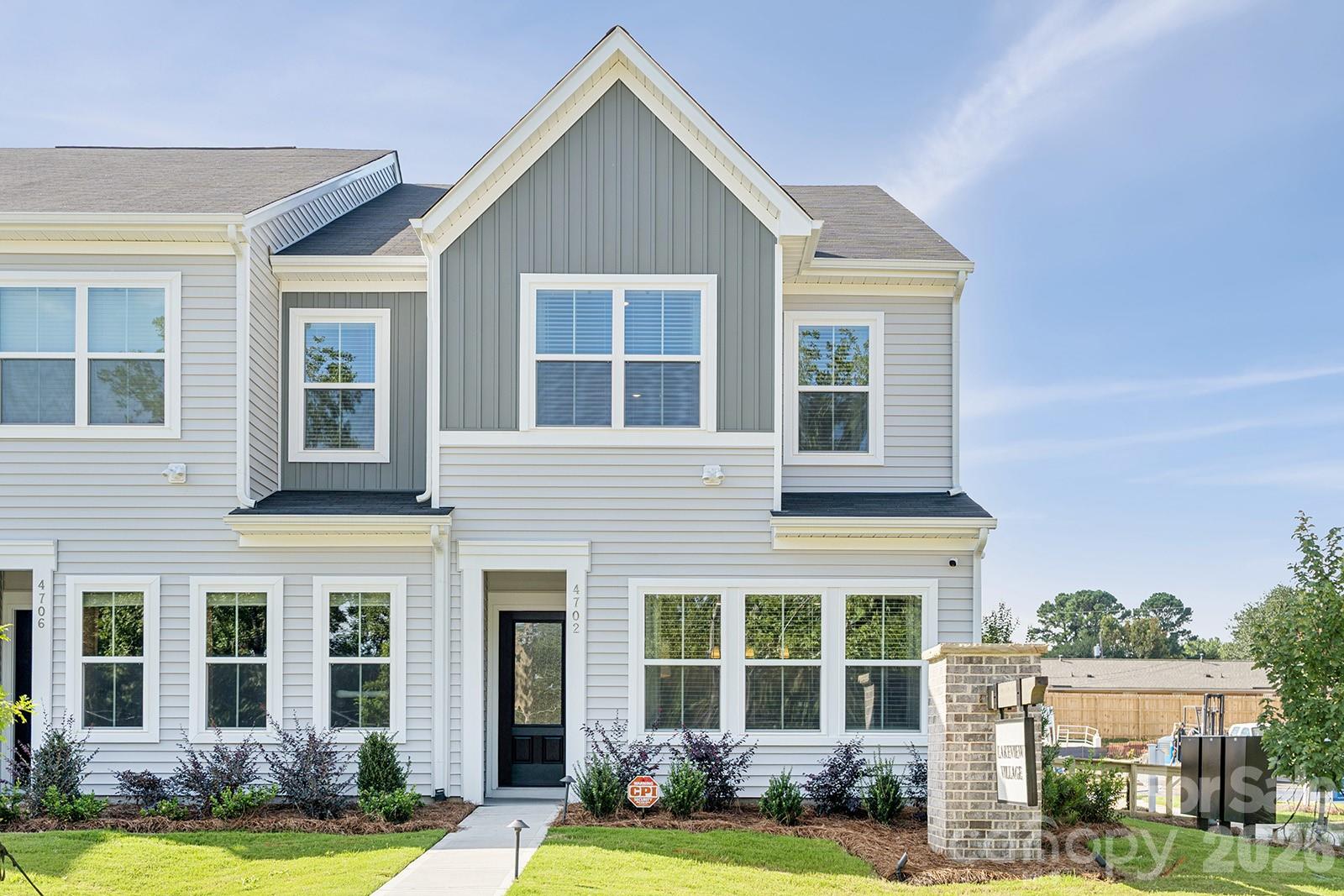 4624 Lakeview Road Charlotte NC 28216