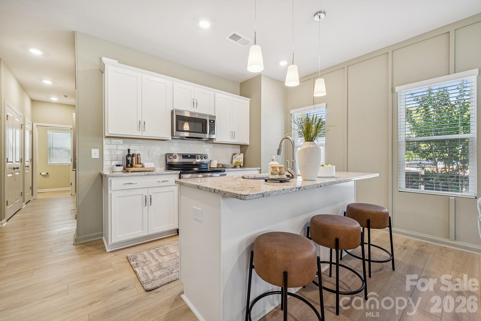4624 Lakeview Road Charlotte NC 28216
