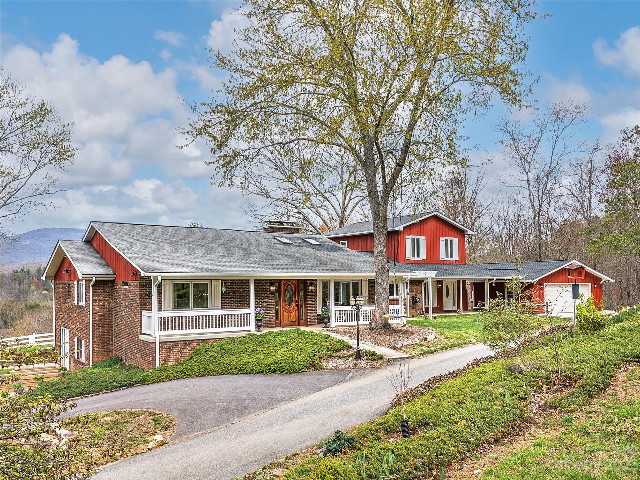 58 Camby Drive Fairview NC 28730