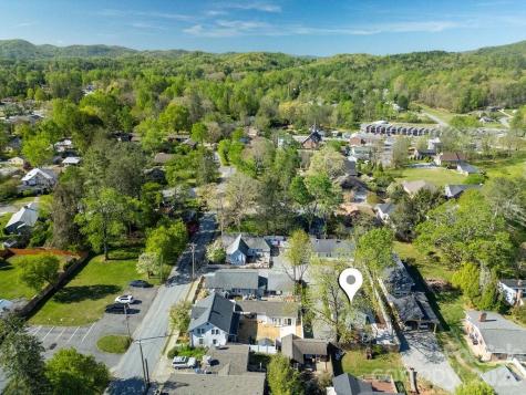 46 S Oaklawn Avenue Brevard NC 28712