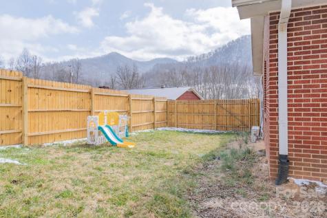 8573 Cruso Road Canton NC 28716