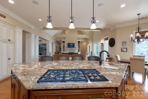 144 Moss Bank Court New London NC 28127