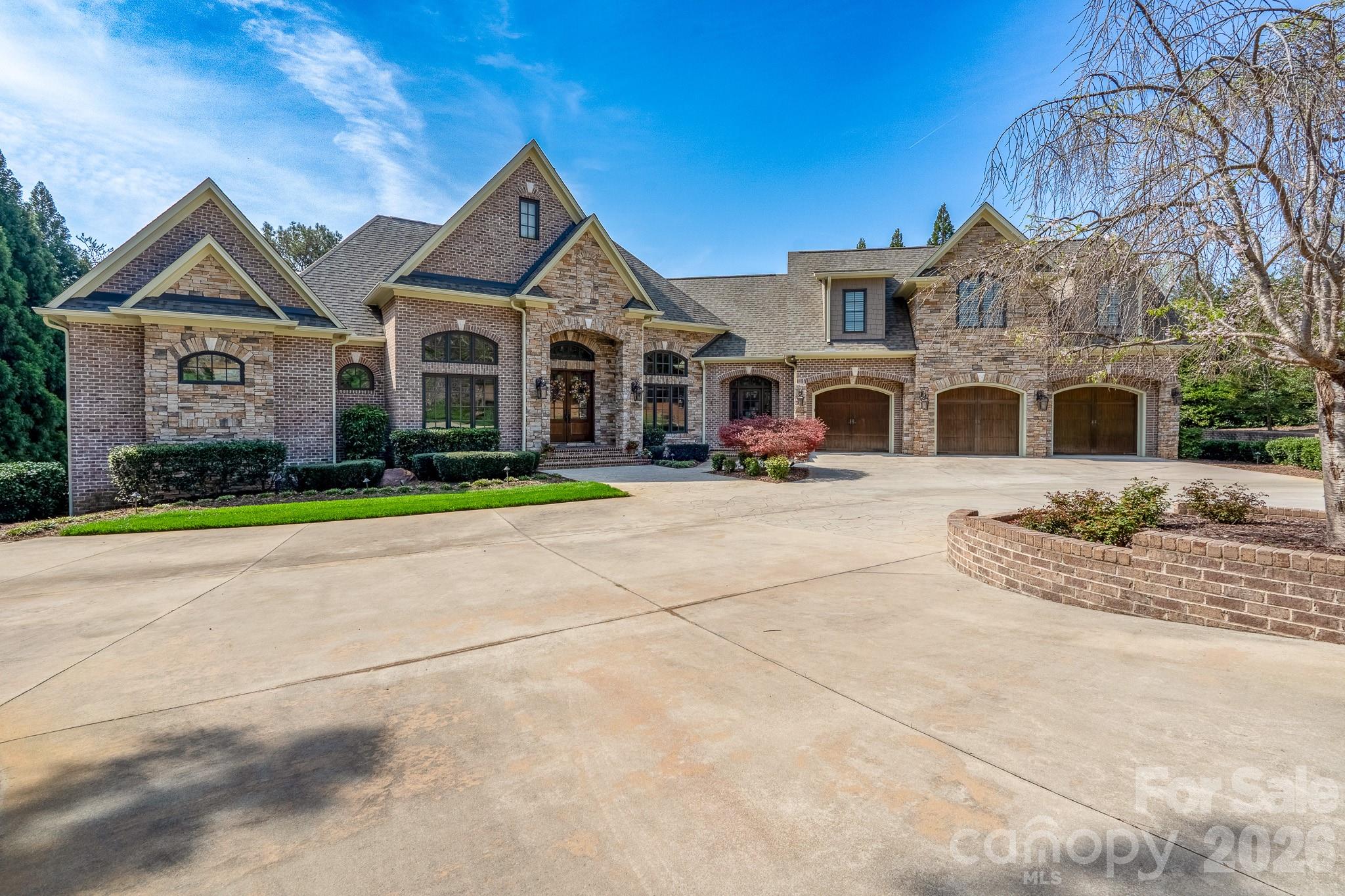 144 Moss Bank Court New London NC 28127