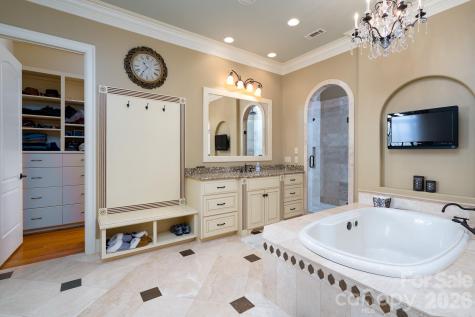 144 Moss Bank Court New London NC 28127