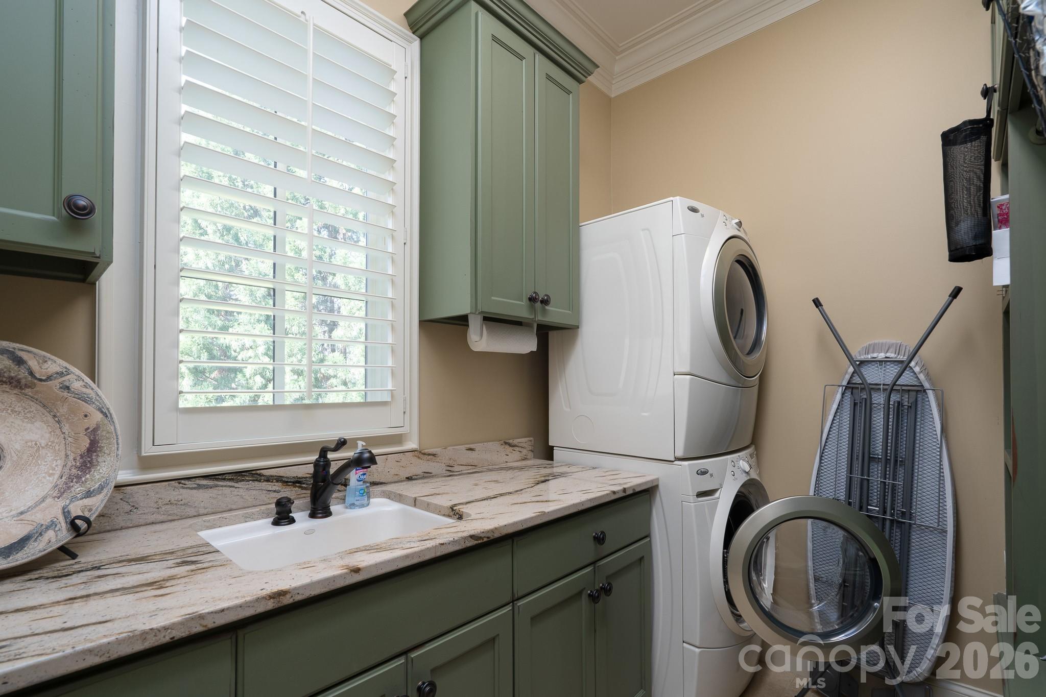 144 Moss Bank Court New London NC 28127